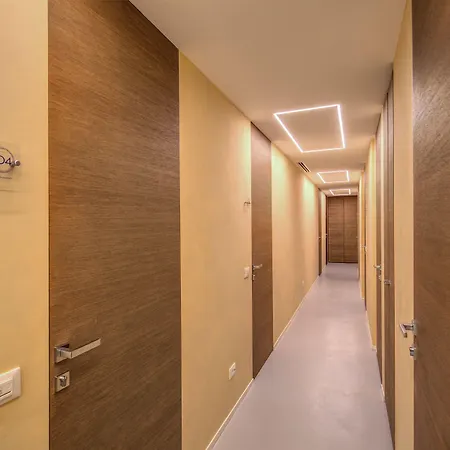 Victor Boutique Milan